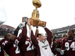 egg bowl trophy