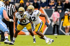 Freeman_KeShun UNC_100315_DK-200